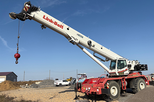 Linkbelt 90 Ton Rough Terrain